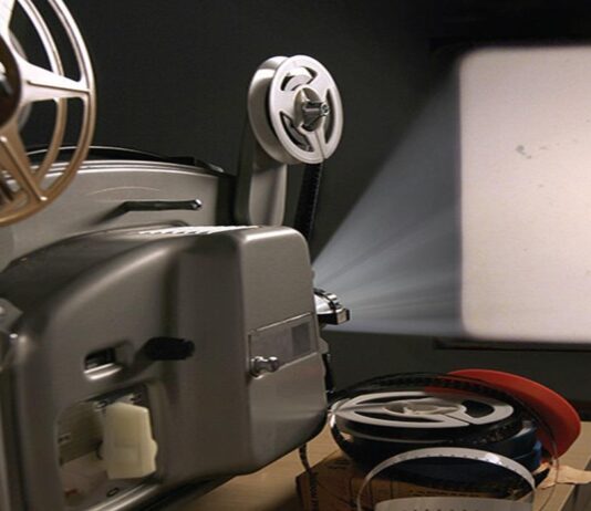 எது சினிமா? – நெட்டிசன்களை ஈர்த்த இயக்குநர் ஹேமந்த்தின் ‘நச்’ பதில்