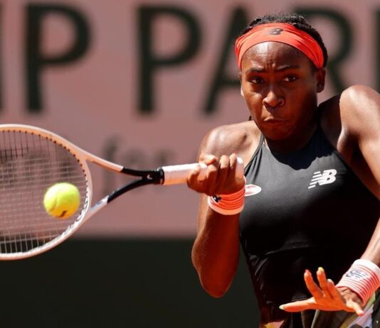 ஆஸ்திரேலிய ஓபன் டென்னிஸ்: கால் இறுதியில் கோ கோ காஃப் அதிர்ச்சி தோல்வி