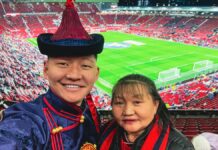 மான்செஸ்டர் கிளப் போட்டியை காண மங்கோலியாவில் இருந்து பிரிட்டனுக்கு சைக்கிளில் பயணித்த கால்பந்து ரசிகர்