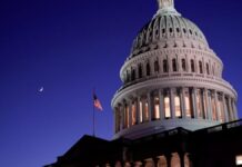 குற்ற சம்பவங்களில் ஈடுபட்ட வெளிநாட்டினரை சிறையில் அடைக்க உத்தரவு: அமெரிக்க நாடாளுமன்றத்தில் புதிய மசோதா