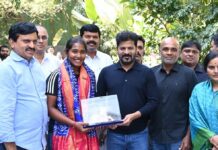 இந்திய கிரிக்கெட் வீராங்கனை திரிஷாவுக்கு ரூ.1 கோடி பரிசுத்தொகை