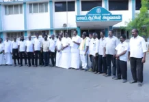 திக்கணங்கோடு: கால்வாய் சீரமைக்க கலெக்டரிடம் எம்எல்ஏக்கள் மனு