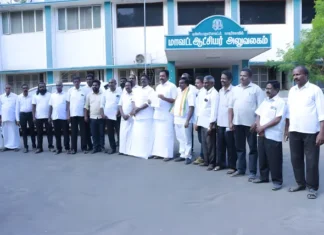 திக்கணங்கோடு: கால்வாய் சீரமைக்க கலெக்டரிடம் எம்எல்ஏக்கள் மனு