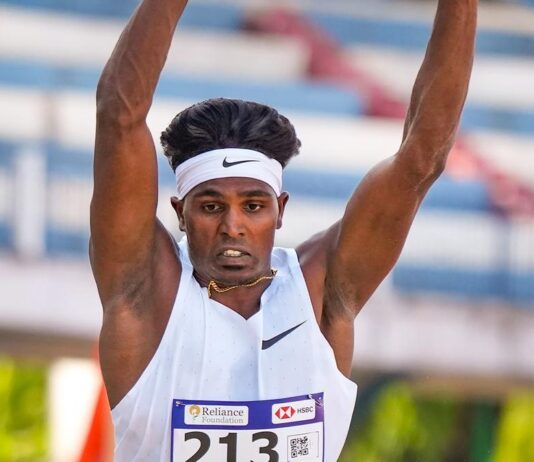 தேசிய விளையாட்டு போட்டி: தங்கம் வென்றார் பிரவீன் சித்திரவேல்