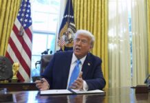 வெளிநாட்டு ஊழல் நடைமுறை சட்டத்தை நிறுத்தி வைத்த ட்ரம்ப்