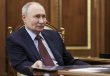 ‘ஜெலன்ஸ்கி உடன் புதின் பேசத் தயார்’ – அமெரிக்கா உடனான பேச்சுவார்த்தைக்குப் பின் ரஷ்யா தகவல்