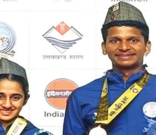 தேசிய விளையாட்டு போட்டி: தங்கம் வென்றார் சதீஷ் கருணாகரன்