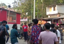 திற்பரப்பு: சுற்றுலாப் பயணிகள் பணியாளர்கள் மோதல்