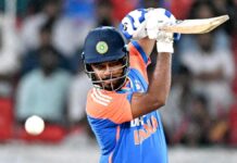 சஞ்சு சாம்சனுக்கு விரலில் எலும்பு முறிவு