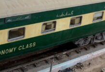 பாக். ரயில் கடத்தல்: 250 பிணைக் கைதிகளை மீட்க படையினர் தீவிரம் – சீனா சொல்வது என்ன?