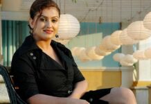 பெப்சி அலுவலகத்தில் நடிகை சோனா தர்ணா