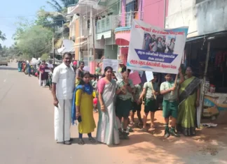 கீழ்குளம்: அரசு பள்ளியில் மாணவர் சேர்க்கை பேரணி