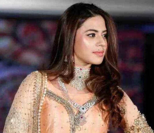 தங்கம் கடத்த ரன்யா ராவுக்கு போலீஸார் உதவி: வருவாய் புலனாய்வு இயக்குநரக அதிகாரிகள் அறிக்கை