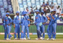 ஆஸ்திரேலியாவை ‘நாக் அவுட்’ சுற்றில் இந்தியா வீழ்த்தியது எப்படி?