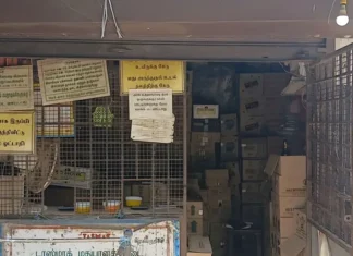 தக்கலை: அடித்து நொறுக்கப்பட்ட டாஸ்மாக் கடை..பணம் கொள்ளை