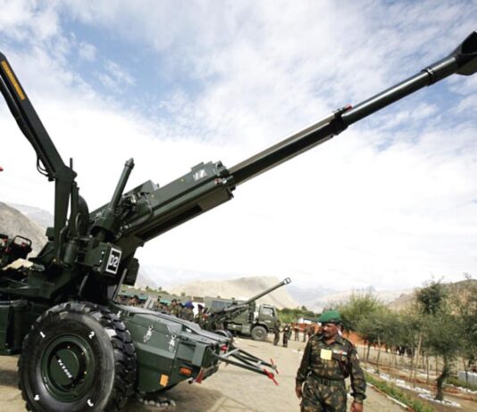 ராணுவத்துக்கு ரூ.7,000 கோடியில் நவீன பீரங்கிகள் வாங்க அமைச்சரவை குழு ஒப்புதல்