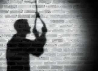 கருங்கல்: வெளிநாட்டில் இருந்து திரும்பிய வாலிபர் தற்கொலை