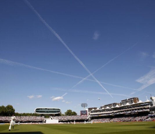 உலக டெஸ்ட் சாம்பியன்ஷிப்: இந்தியா விளையாடாததால் ரூ.38 கோடி வருவாய் இழப்பு