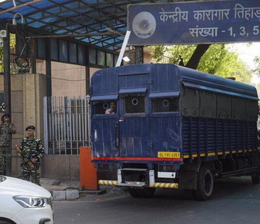 புற நகருக்கு மாறுகிறது டெல்லி திகார் சிறை: ரூ.1 லட்சம் கோடியில் பட்ஜெட் தாக்கல் செய்த முதல்வர் ரேகா குப்தா தகவல்