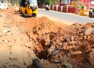 நாகர்கோவில் குடிநீர் குழாய் பள்ளம் மூடாததால் ஆபத்து