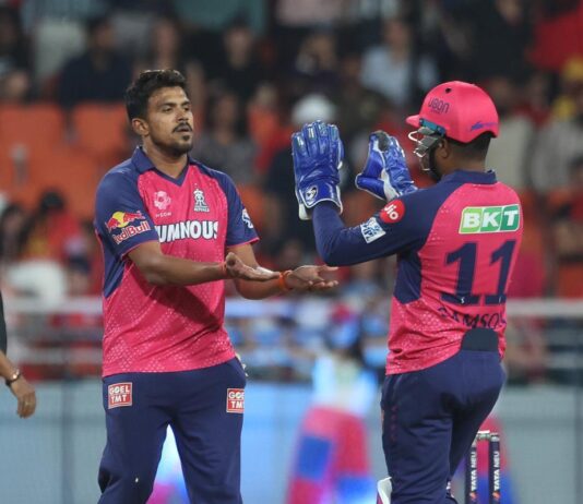 4-வது முறையாக மேக்ஸ்வெலை வீழ்த்திய தீக்சனா