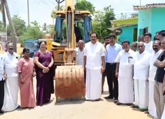 கொல்லங்கோடு: சாலைகளை சீரமைக்கும் பணி; தொடங்கிய எம்எல்ஏ