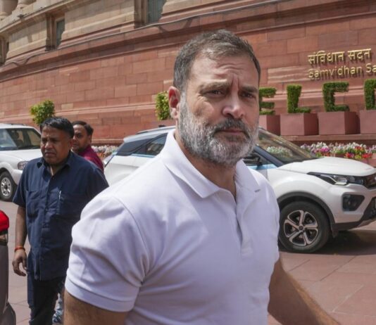 சுரங்க டெண்டர்களை ரத்து செய்ய வேண்டும்: பிரதமர் மோடிக்கு ராகுல் காந்தி கடிதம்