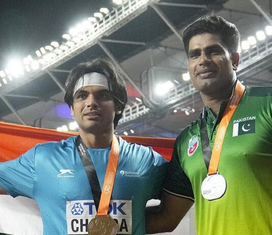 போட்டியில் பங்கேற்க அர்ஷத் நதீமை அழைத்ததற்காக என்னுடைய நேர்மையை கேள்வி கேட்காதீர்கள்: நீரஜ் சோப்ரா வேதனை