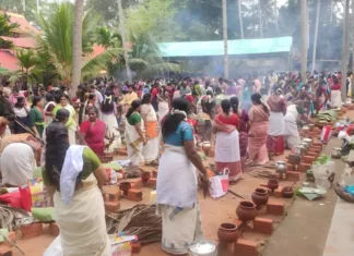 கொல்லங்கோடு: பத்திரகாளி கோயிலில் பத்தாமுதய பொங்கல்