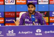 ‘ஆடுகளத்தின் சாதக, பாதகம் பார்ப்பதில்லை’ – சொல்கிறார் வெங்கடேஷ் ஐயர்