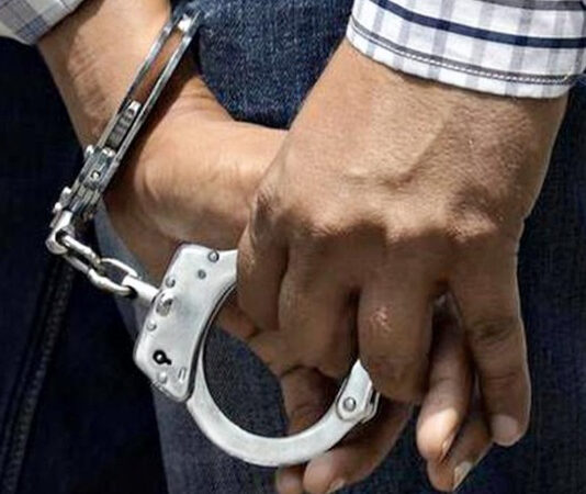 பாகிஸ்தானுக்கு ஆதரவாக கருத்து தெரிவித்த எம்.எல்.ஏ., மாணவர் வழக்கறிஞர் உட்பட 19 பேர் கைது