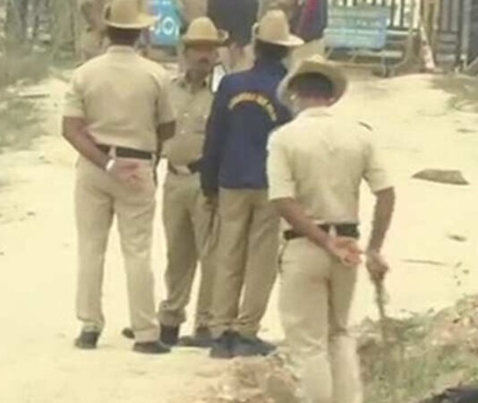 கர்நாடகாவில் பாகிஸ்தானுக்கு ஆதரவாக கோஷம் எழுப்பியவர் அடித்துக் கொலை