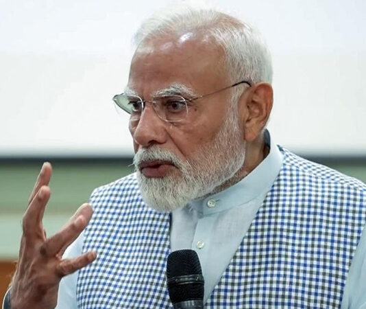 மக்களின் கனவை நிஜமாக்கியது ‘முத்ரா’ திட்டம்: 10-ம் ஆண்டு நிறைவு விழாவில் பிரதமர் மோடி பெருமிதம்