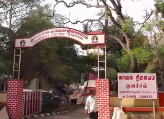 குளச்சல்: பெண்ணிடம் ஆபாச செய்கை; கொத்தனாருக்கு போலீஸ் வலை