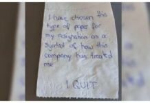 டிஷ்யூ பேப்பரில் ராஜினாமா கடிதம் கொடுத்து அதிர்ச்சியில் ஆழ்த்திய சிங்கப்பூர் ஊழியர்!