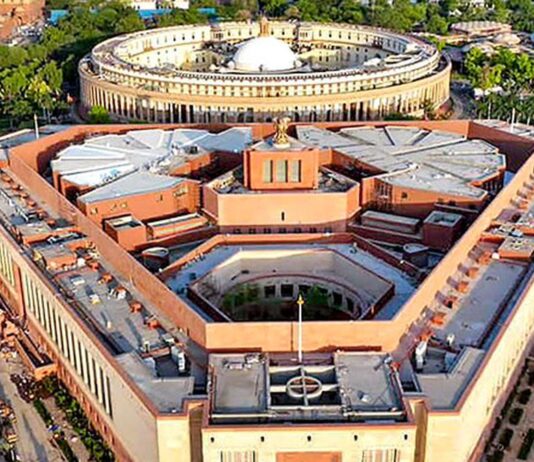 வக்பு திருத்த மசோதா மக்களவையில் இன்று தாக்கல்