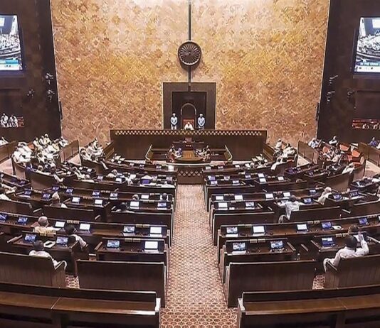 மாநிலங்களவையிலும் வக்பு திருத்த மசோதா நிறைவேற்றம்: பிரதமர் மோடி பாராட்டு