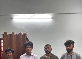 கோட்டாரில் கஞ்சா விற்ற 4 பேர் கைது
