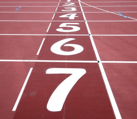 நடை ஓட்டத்தில் வெள்ளி வென்றார் நித்தின் குப்தா!