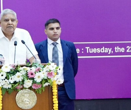 நாடாளுமன்றமே உயர்வானது; எம்.பி.க்களே எஜமானர்கள்: குடியரசு துணைத் தலைவர் ஜெகதீப் தன்கர் கருத்து