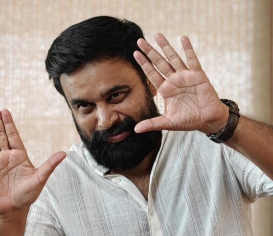 ‘பல ஆண்டுகளுக்கு பிறகு எனக்கு கிடைத்த வெற்றி’ – நடிகர் சசிகுமார் உருக்கம்