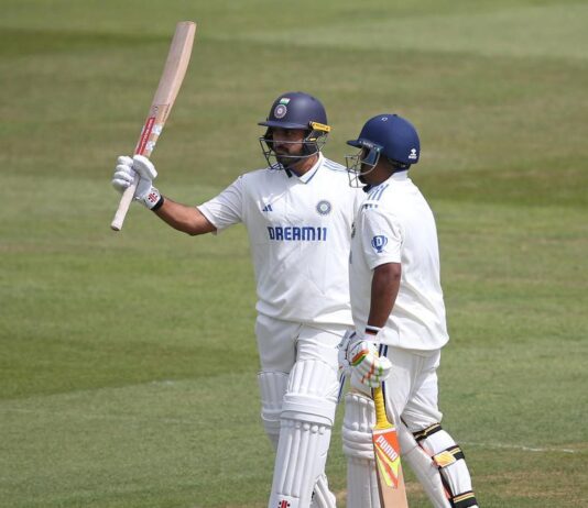 கருண் நாயர் 186*, சர்பராஸ் கான் 92 – ‘இந்தியா ஏ’ ஒரே நாளில் 409 ரன்கள் குவிப்பு!