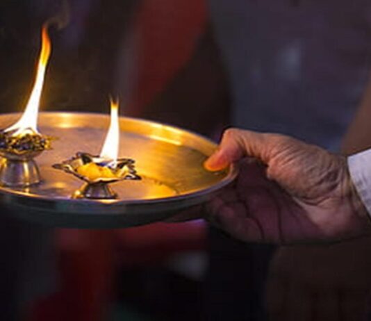 ராணுவ வீரர்களுக்காக கர்நாடக கோயில், மசூதிகளில் சிறப்பு பூஜை
