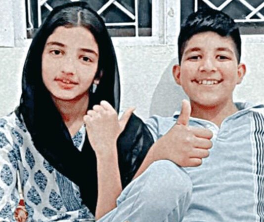 சாவிலும் இணை பிரியவில்லை: பாகிஸ்தான் குண்டுவீச்சில் 11 வயது இரட்டையர்கள் உயிரிழப்பு