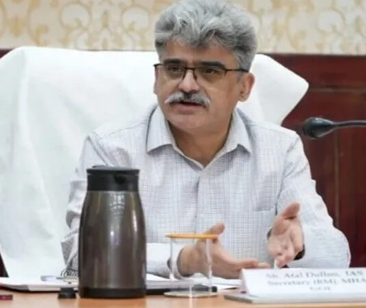 காஷ்மீர் எல்லையில் கூடுதல் பதுங்கு குழிகள்: தலைமை செயலாளர் அதல் துலோ தகவல்