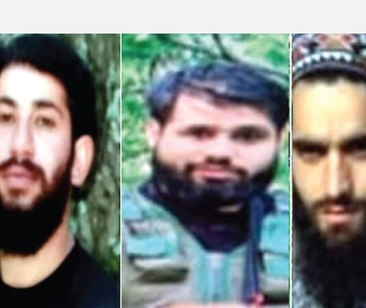 பஹல்காம் தாக்குதலில் ஈடுபட்ட முக்கிய தீவிரவாதி உயிரிழப்பு? – காஷ்மீர் துப்பாக்கி சண்டையில் 3 பேர் மரணம்