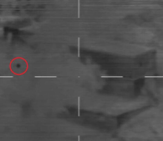 பாகிஸ்தான் வான்வழித் தாக்குதல் முயற்சிகளை முறியடித்த இந்தியா – விடிய விடிய நடந்தது என்ன?