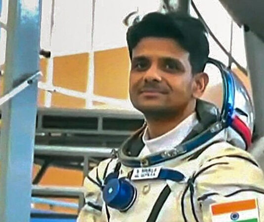 ஜூன் 8-ல் விண்வெளி நிலையம் செல்கிறார் இந்திய விமானப்படை வீரர் சுபான்ஷு சுக்லா