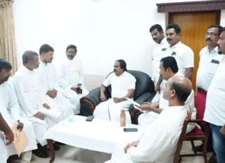 குமரி: அமைச்சரிடம் மீனவ அமைப்புகள் கோரிக்கை