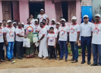 காஞ்சாம்புறம்: உதவும் கரங்கள் அமைப்பு சார்பில் நல உதவிகள்